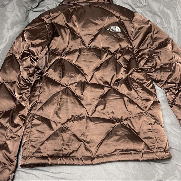 The North Face Brown Puffer Jacket - Picture 2 of 13